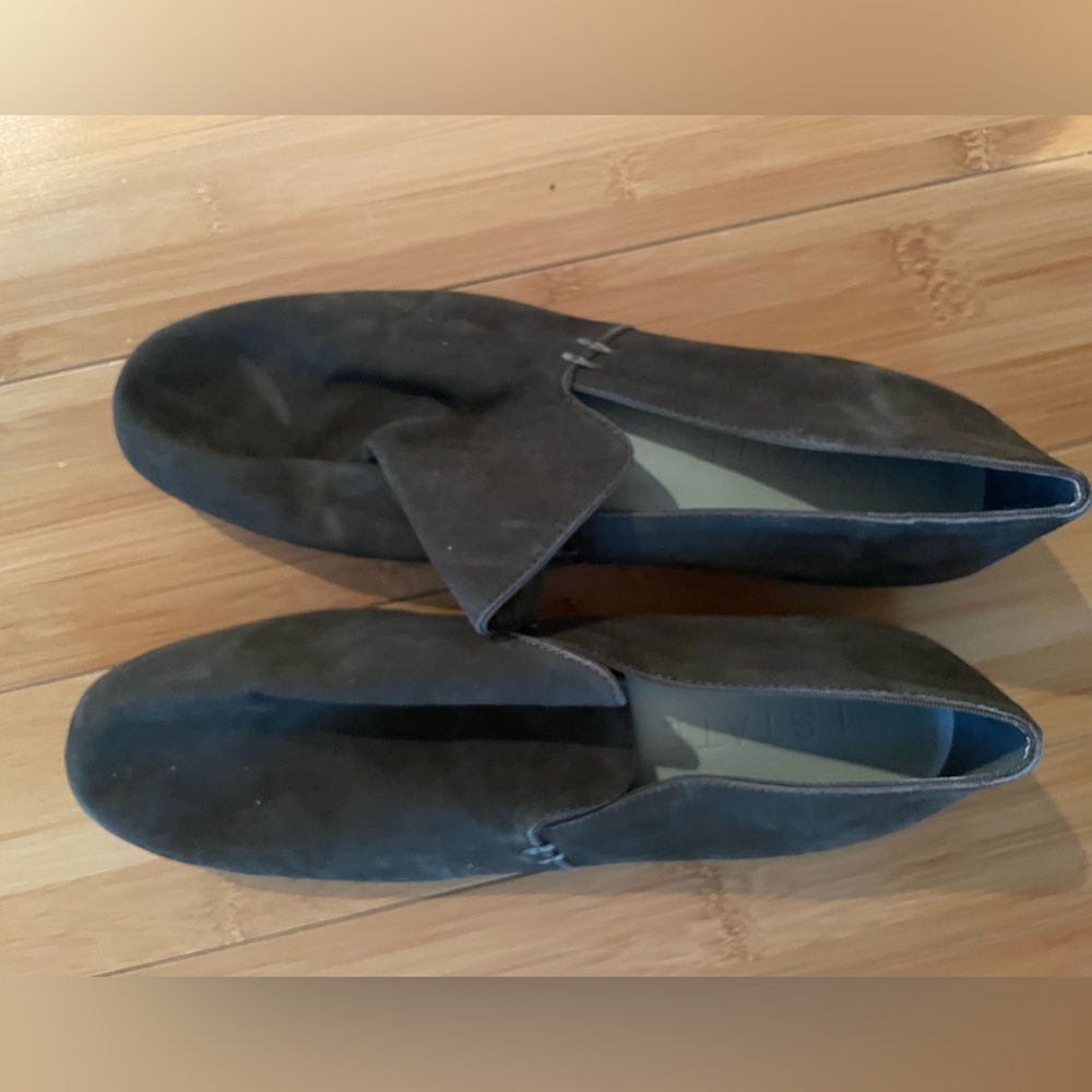 Slip on Suede Flats